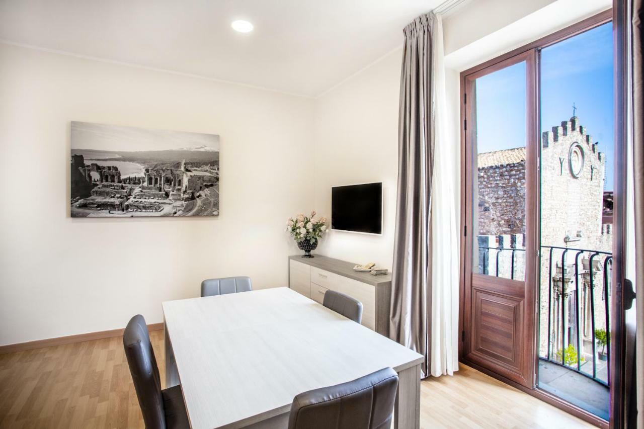 דירות טאורמינה Casa Orchidea Azzurra מראה חיצוני תמונה