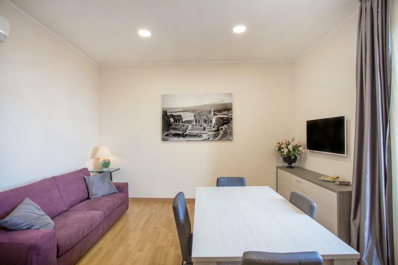 דירות טאורמינה Casa Orchidea Azzurra מראה חיצוני תמונה