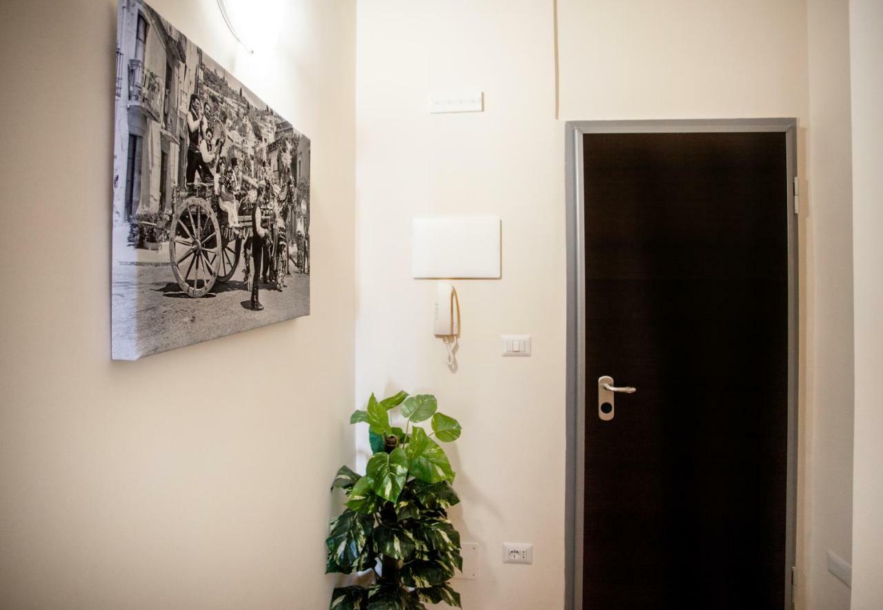 דירות טאורמינה Casa Orchidea Azzurra מראה חיצוני תמונה