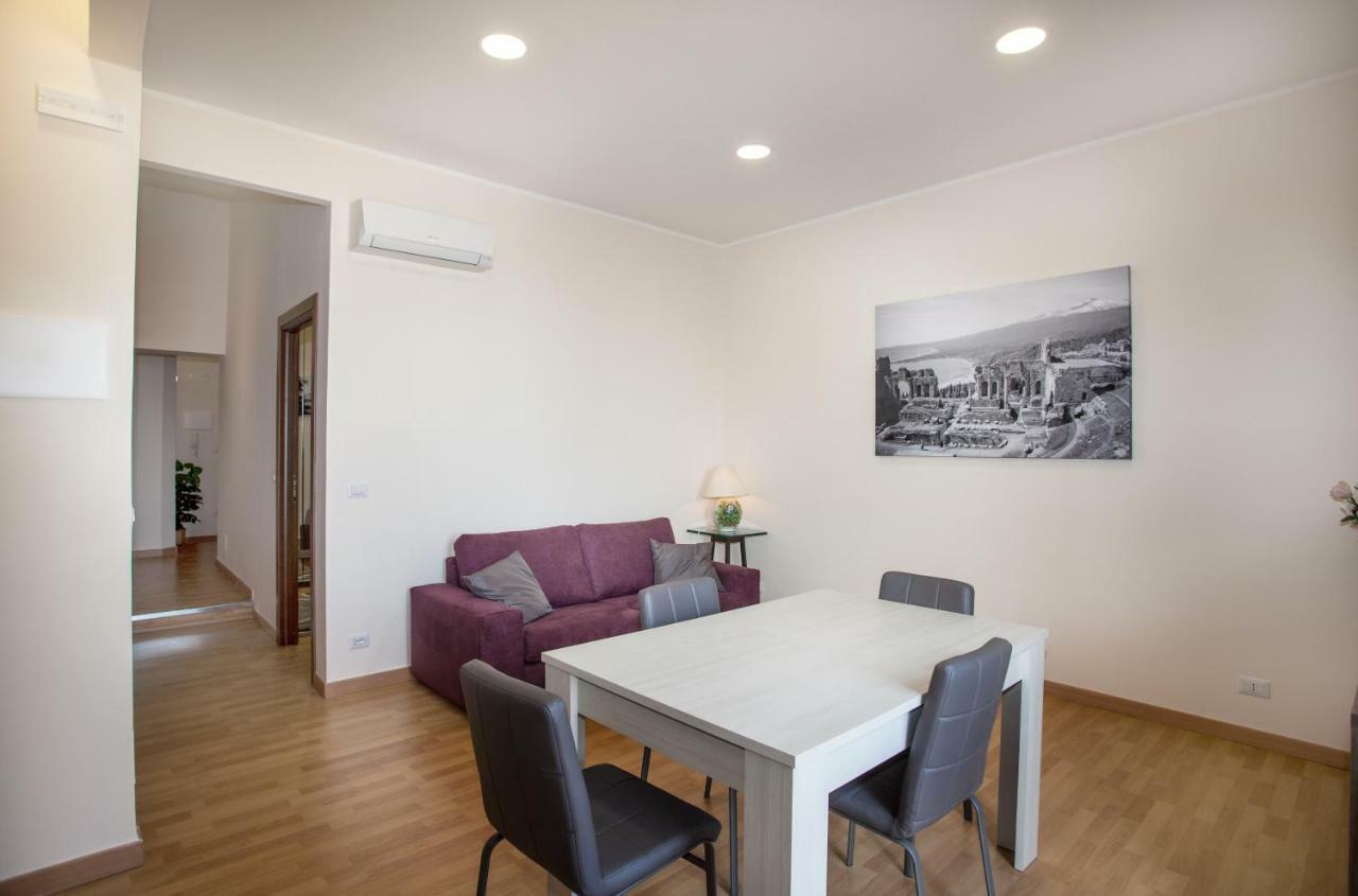 דירות טאורמינה Casa Orchidea Azzurra מראה חיצוני תמונה